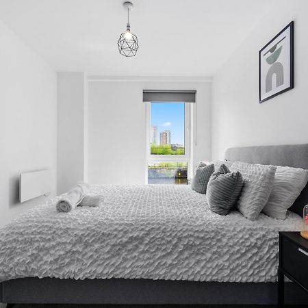 Harboview Haven Waterfront Apartment Manchester Luaran gambar